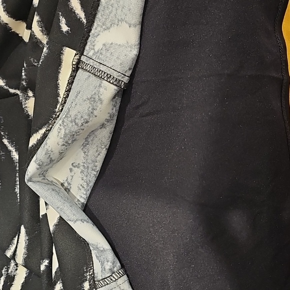 Michael Kors Zebra A-line Zipper Pocket Knee Length Skirt Sz 10 MSRP $80 - Picture 9 of 10